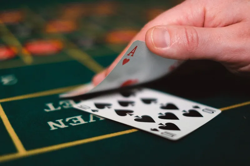 Blackjack: Come la Matematica e la Disciplina Possono Darti un Vantaggio sul Banco